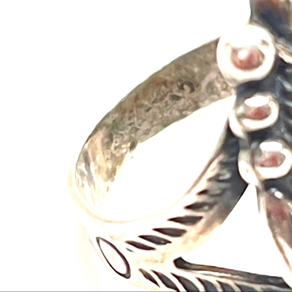 SOLD Vintage Sterling Southwestern Turquoise Ring - Picture 7 of 13